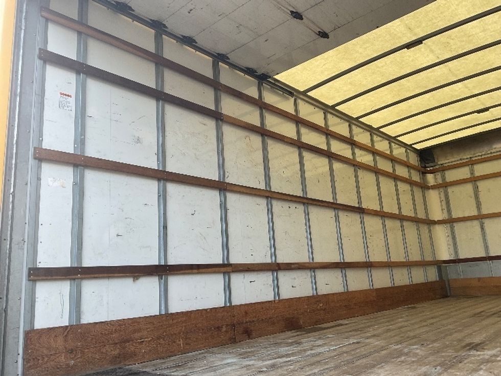 Medium Duty Box Truck-Light and Medium Duty Trucks-International-2021-MV607-Lacey-WA-141,345\n\t\tmiles-$ 44,500 - Image 10