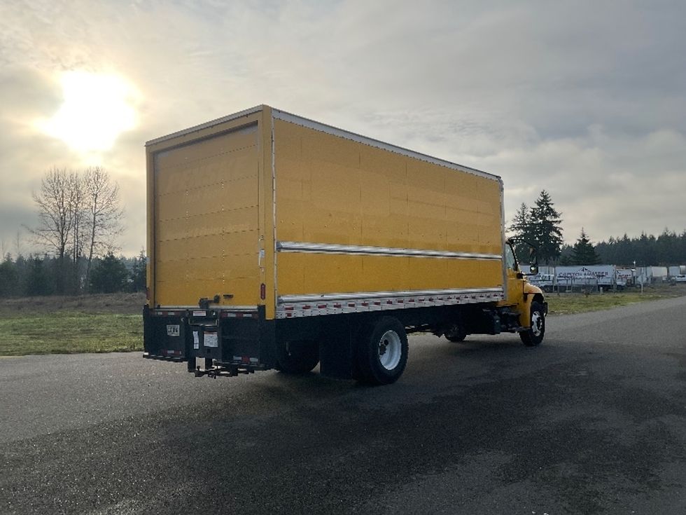 Medium Duty Box Truck-Light and Medium Duty Trucks-International-2021-MV607-Lacey-WA-141,345\n\t\tmiles-$ 44,500 - Image 12