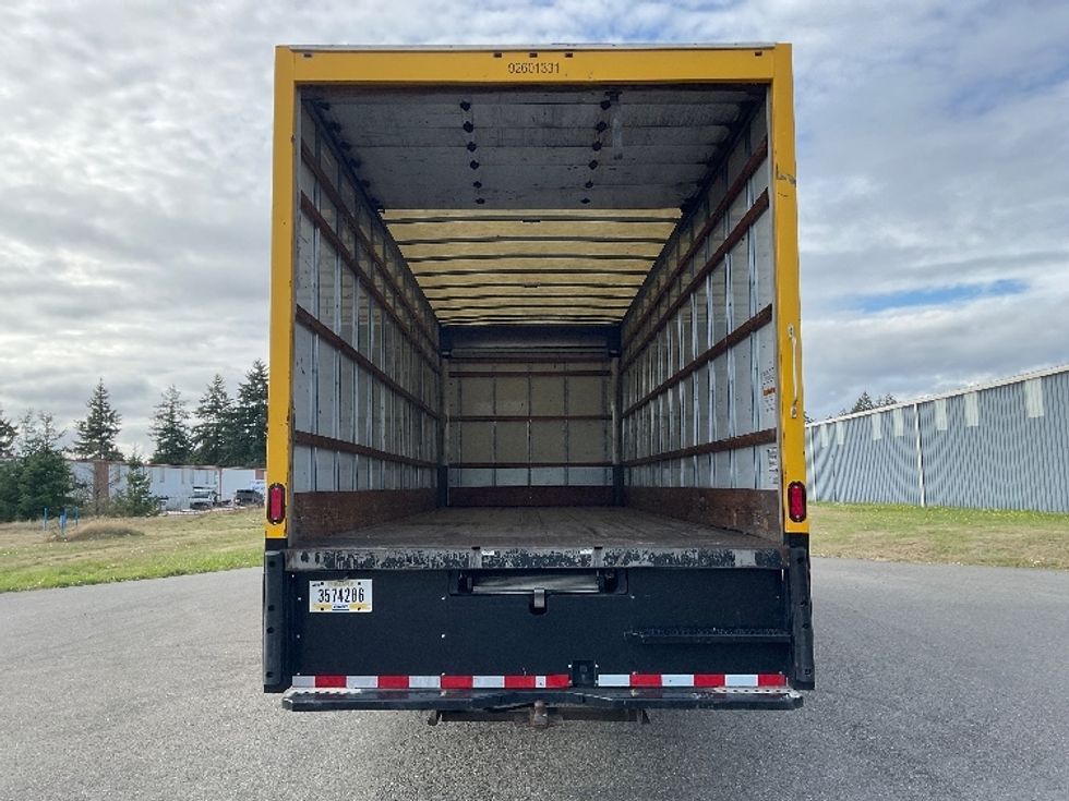 Medium Duty Box Truck-Light and Medium Duty Trucks-International-2021-MV607-Lacey-WA-259,030\n\t\tmiles-$ 31,750 - Image 8