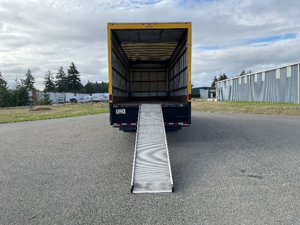 Medium Duty Box Truck-Light and Medium Duty Trucks-International-2021-MV607-Lacey-WA-259,030\n\t\tmiles-$ 31,750 - Image 9