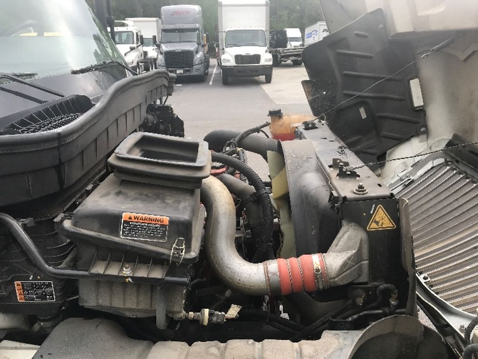 Medium Duty Box Truck-Light and Medium Duty Trucks-International-2021-MV607-Ladson-SC-149,963\n\t\tmiles-$ 63,000 - Image 23