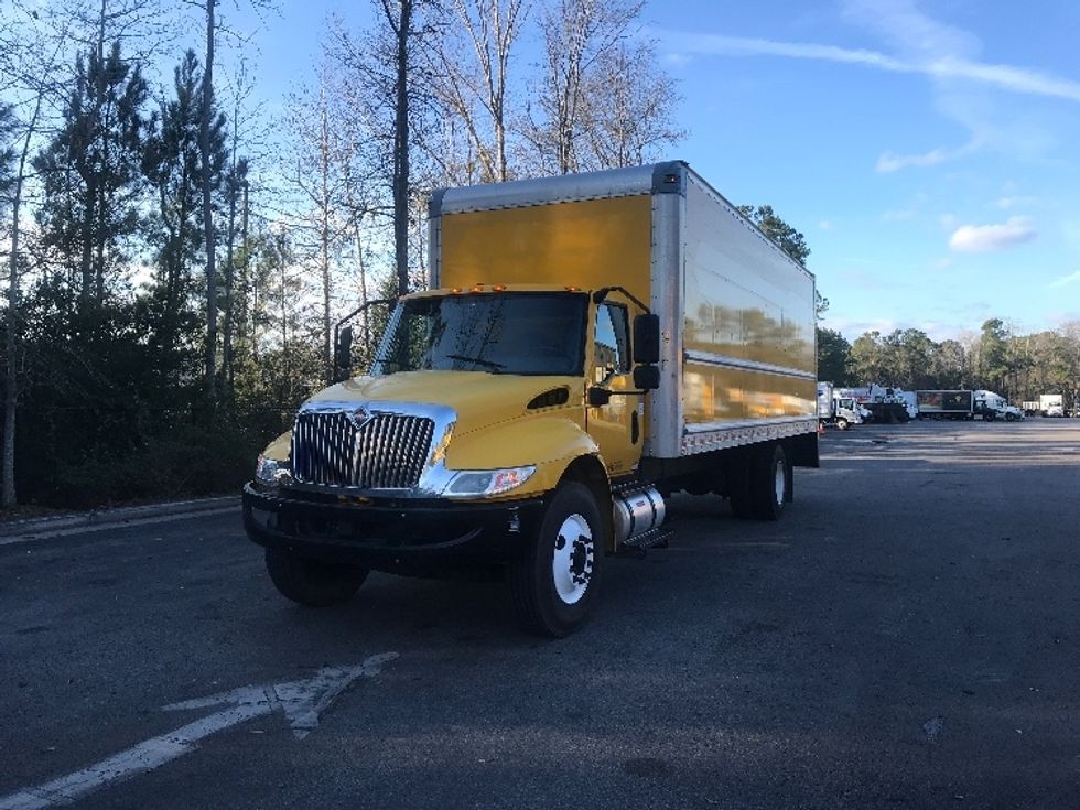 Medium Duty Box Truck-Light and Medium Duty Trucks-International-2021-MV607-Ladson-SC-188,909\n\t\tmiles-$ 45,000 - Image 3
