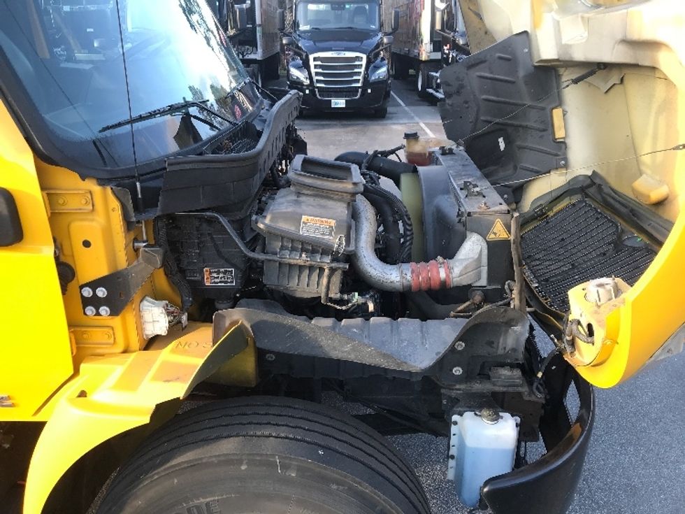 Medium Duty Box Truck-Light and Medium Duty Trucks-International-2021-MV607-Ladson-SC-228,740\n\t\tmiles-$ 39,000 - Image 23