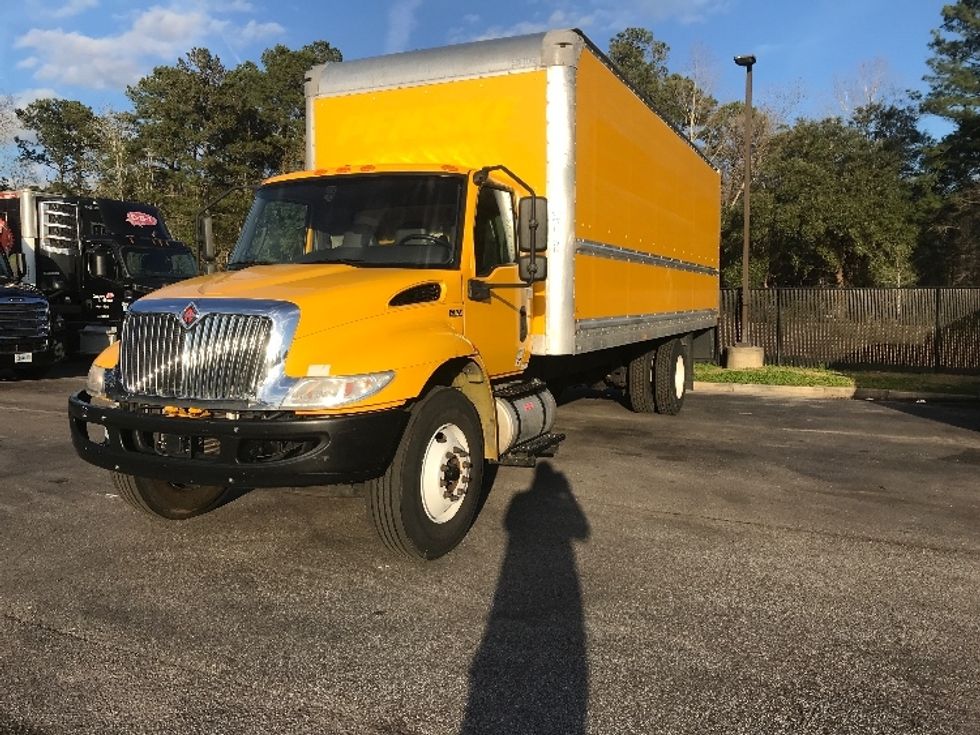 Medium Duty Box Truck-Light and Medium Duty Trucks-International-2021-MV607-Ladson-SC-228,740\n\t\tmiles-$ 39,000 - Image 3