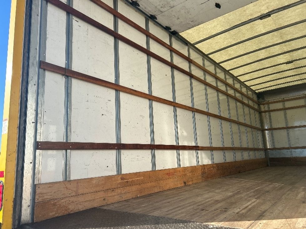 Medium Duty Box Truck-Light and Medium Duty Trucks-International-2021-MV607-Lafayette-LA-165,526\n\t\tmiles-$ 47,250 - Image 11