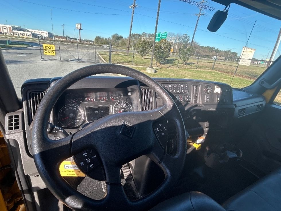 Medium Duty Box Truck-Light and Medium Duty Trucks-International-2021-MV607-Lafayette-LA-165,526\n\t\tmiles-$ 47,250 - Image 18