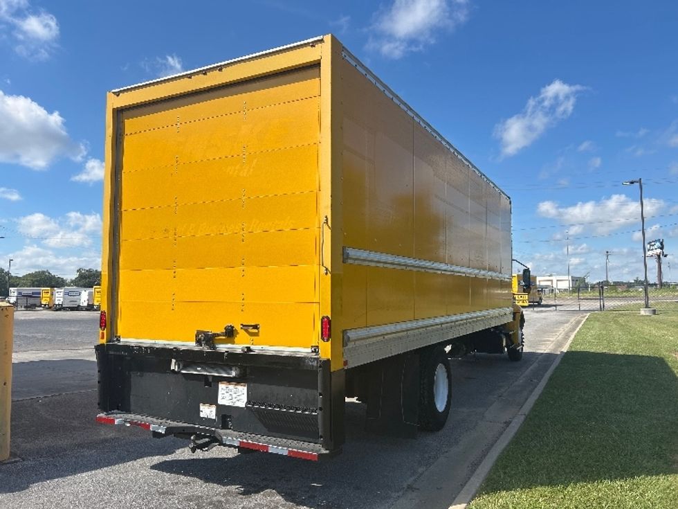 Medium Duty Box Truck-Light and Medium Duty Trucks-International-2021-MV607-Lafayette-LA-195,603\n\t\tmiles-$ 46,000 - Image 11