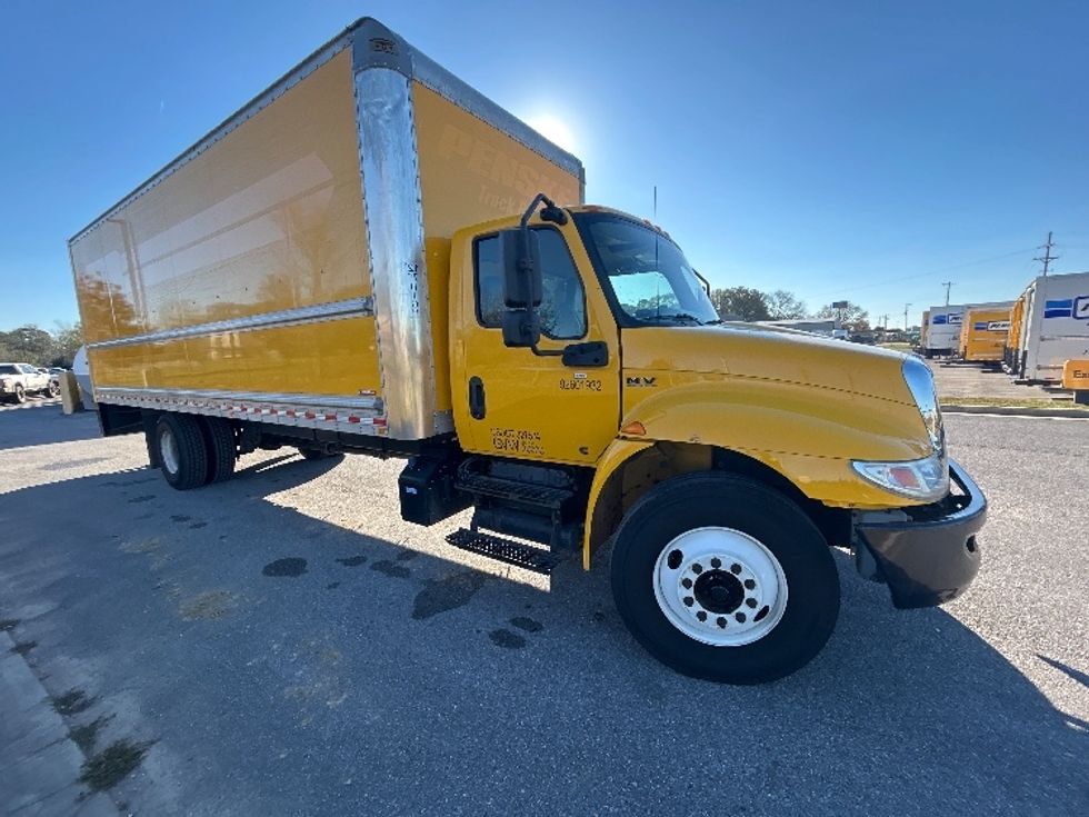 Medium Duty Box Truck-Light and Medium Duty Trucks-International-2021-MV607-Lafayette-LA-210,715\n\t\tmiles-$ 40,750 - Image 1