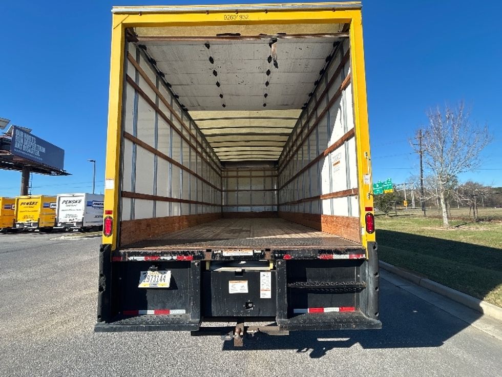 Medium Duty Box Truck-Light and Medium Duty Trucks-International-2021-MV607-Lafayette-LA-210,715\n\t\tmiles-$ 40,750 - Image 8