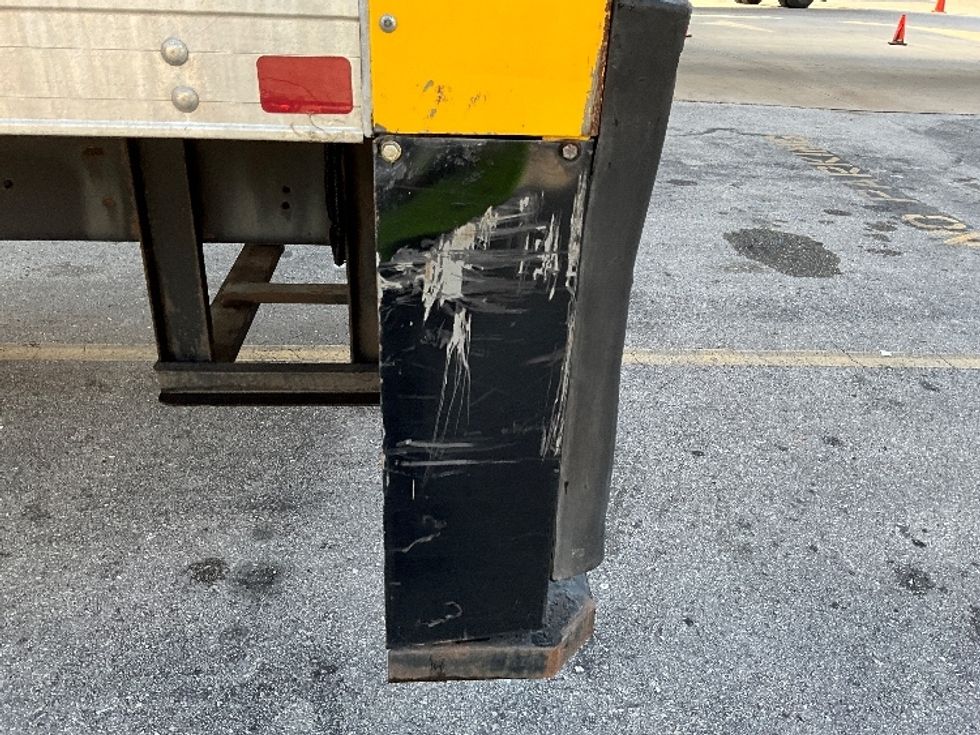 Medium Duty Box Truck-Light and Medium Duty Trucks-International-2021-MV607-Lakeland-FL-216,167\n\t\tmiles-$ 40,000 - Image 28