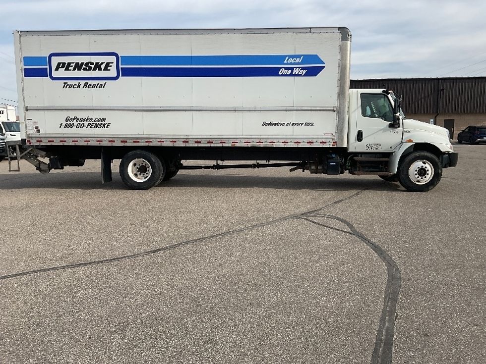Medium Duty Box Truck-Light and Medium Duty Trucks-International-2021-MV607-Lansing-MI-126,918\n\t\tmiles-$ 63,500 - Image 15
