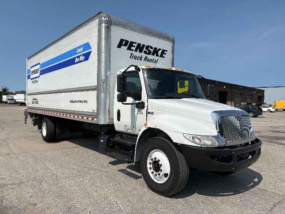 Medium Duty Box Truck-Light and Medium Duty Trucks-International-2021-MV607-Lansing-MI-172,364\n\t\tmiles-$ 54,500 - Image 1