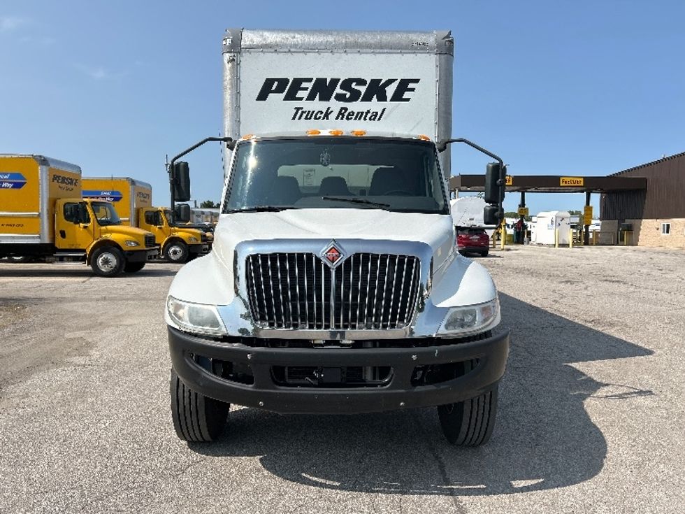 Medium Duty Box Truck-Light and Medium Duty Trucks-International-2021-MV607-Lansing-MI-172,364\n\t\tmiles-$ 54,500 - Image 2