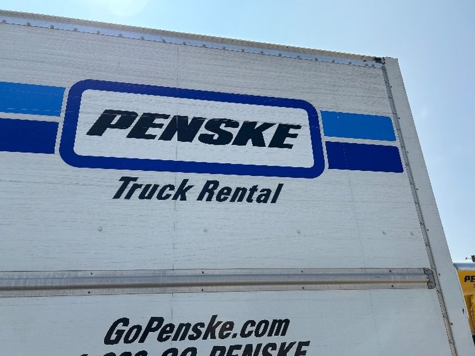 Medium Duty Box Truck-Light and Medium Duty Trucks-International-2021-MV607-Lansing-MI-172,364\n\t\tmiles-$ 54,500 - Image 25
