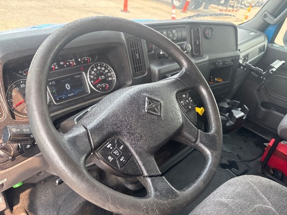 Medium Duty Box Truck-Light and Medium Duty Trucks-International-2021-MV607-Lansing-MI-232,811\n\t\tmiles-$ 50,000 - Image 17