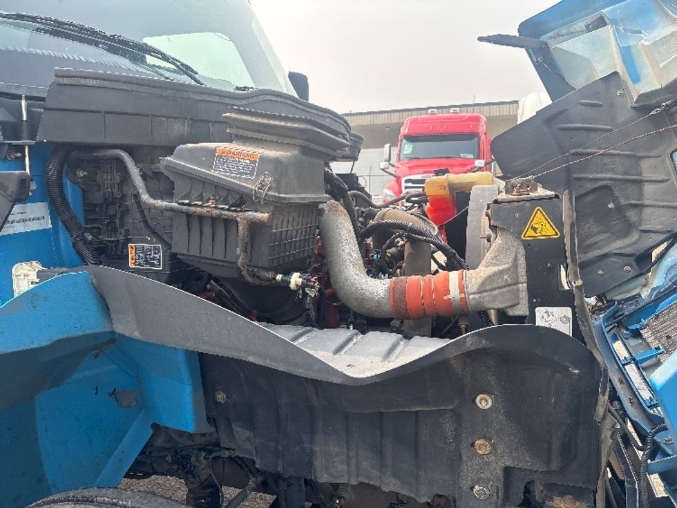Medium Duty Box Truck-Light and Medium Duty Trucks-International-2021-MV607-Lansing-MI-232,811\n\t\tmiles-$ 50,000 - Image 22