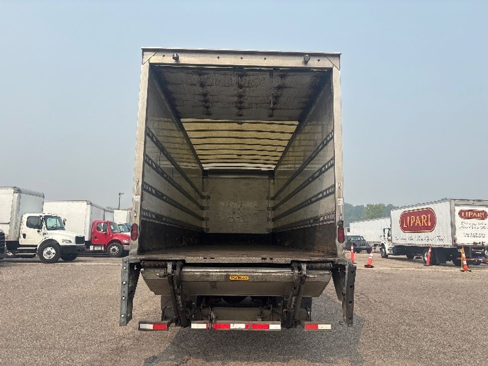 Medium Duty Box Truck-Light and Medium Duty Trucks-International-2021-MV607-Lansing-MI-232,811\n\t\tmiles-$ 50,000 - Image 8
