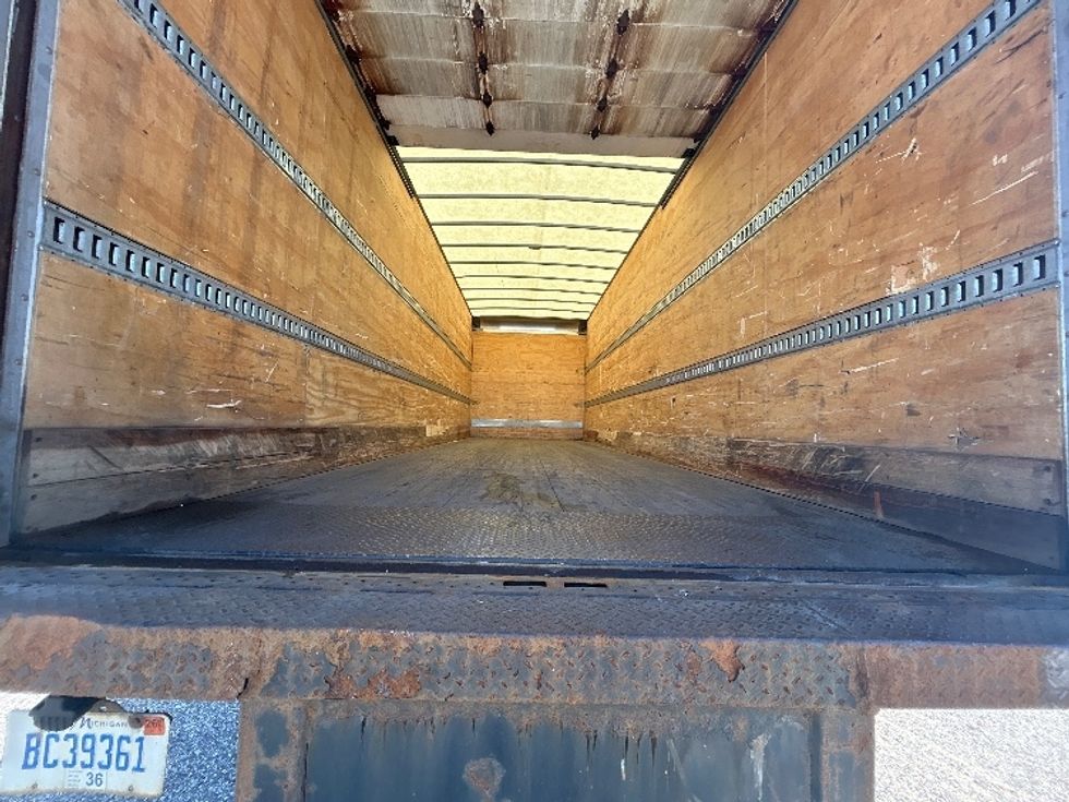 Medium Duty Box Truck-Light and Medium Duty Trucks-International-2021-MV607-Lansing-MI-238,141\n\t\tmiles-$ 34,250 - Image 10