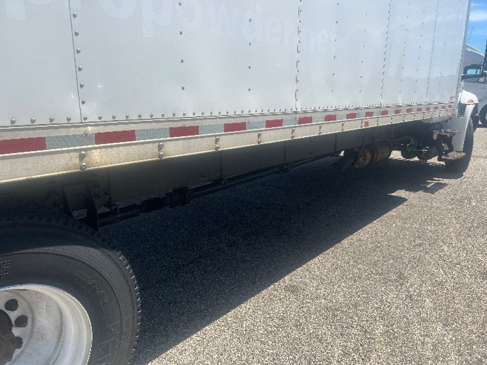 Medium Duty Box Truck-Light and Medium Duty Trucks-International-2021-MV607-Lansing-MI-238,141\n\t\tmiles-$ 34,250 - Image 14