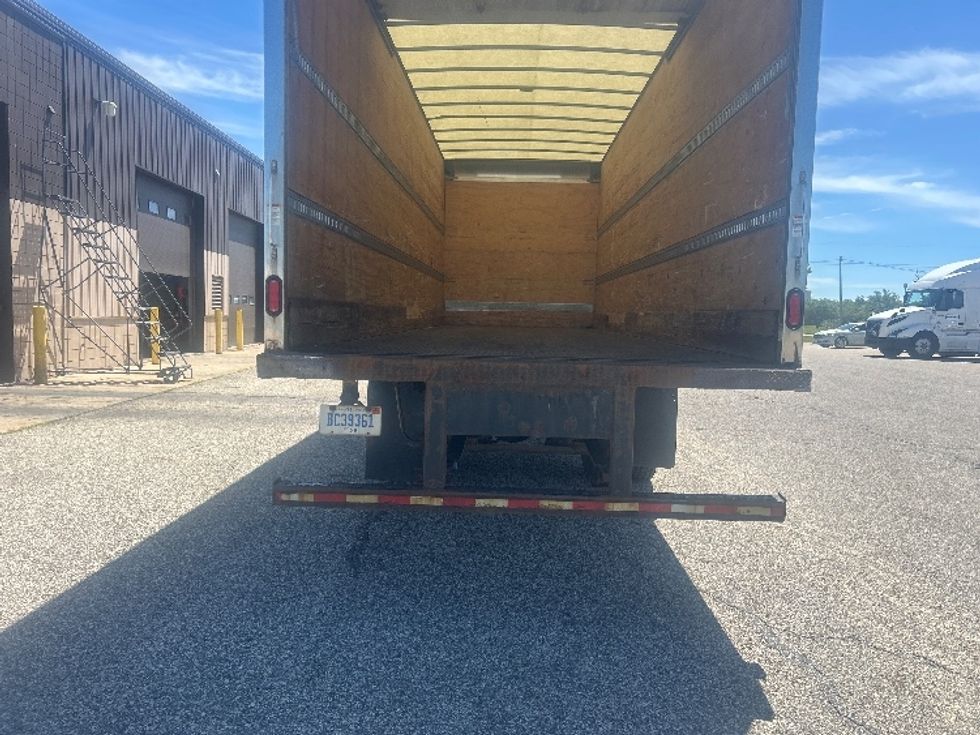 Medium Duty Box Truck-Light and Medium Duty Trucks-International-2021-MV607-Lansing-MI-238,141\n\t\tmiles-$ 34,250 - Image 9