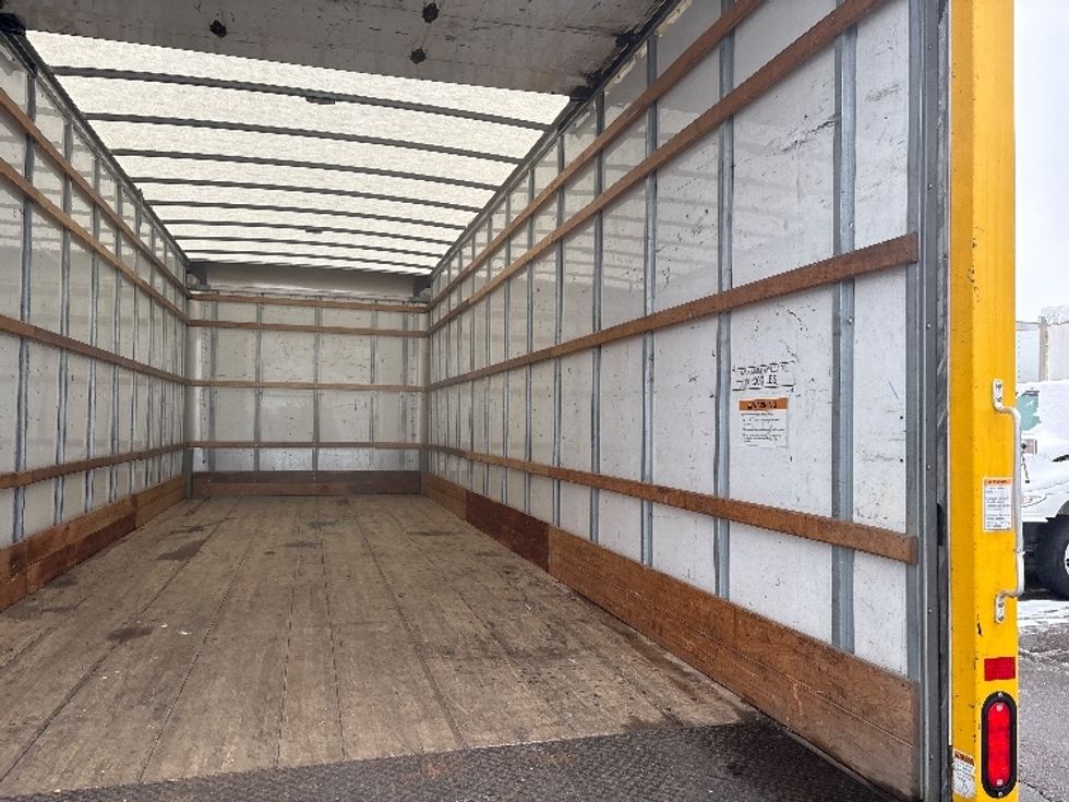 Medium Duty Box Truck-Light and Medium Duty Trucks-International-2021-MV607-Lansing-MI-239,236\n\t\tmiles-$ 35,750 - Image 11