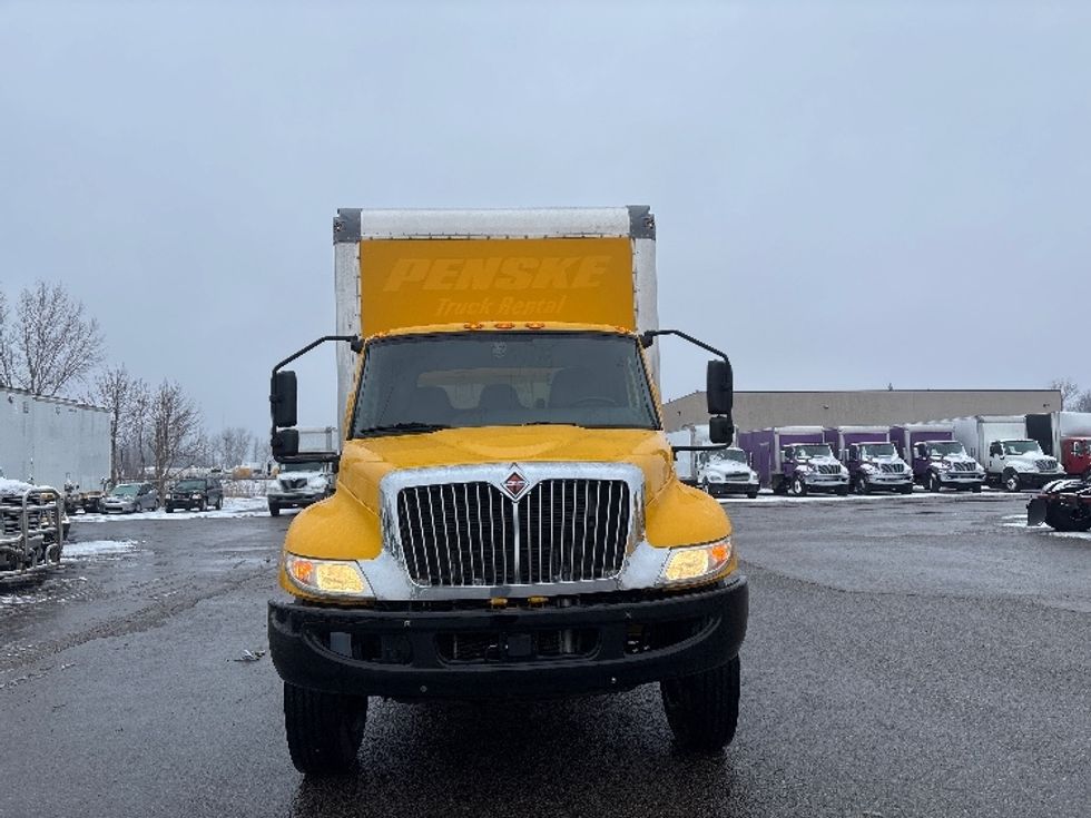 Medium Duty Box Truck-Light and Medium Duty Trucks-International-2021-MV607-Lansing-MI-239,236\n\t\tmiles-$ 35,750 - Image 2