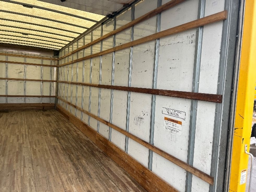 Medium Duty Box Truck-Light and Medium Duty Trucks-International-2021-MV607-Lansing-MI-241,482\n\t\tmiles-$ 33,750 - Image 12