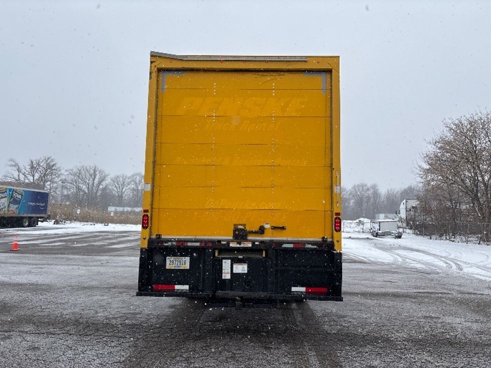 Medium Duty Box Truck-Light and Medium Duty Trucks-International-2021-MV607-Lansing-MI-241,482\n\t\tmiles-$ 33,750 - Image 7