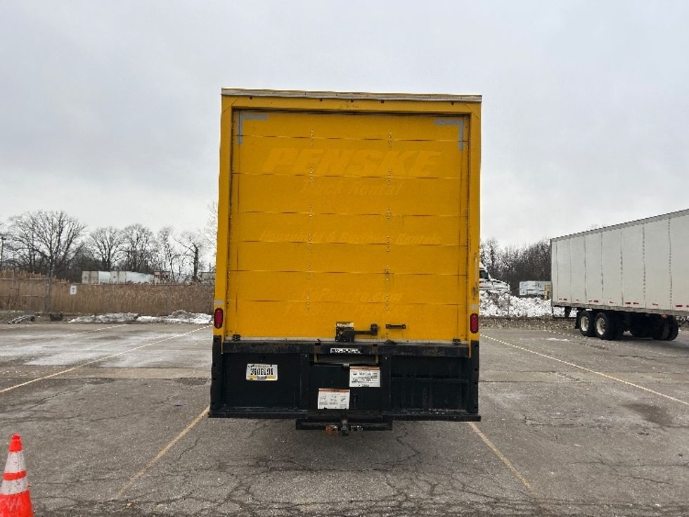 Medium Duty Box Truck-Light and Medium Duty Trucks-International-2021-MV607-Lansing-MI-241,705\n\t\tmiles-$ 33,500 - Image 7