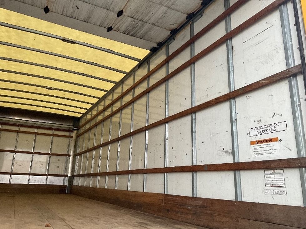 Medium Duty Box Truck-Light and Medium Duty Trucks-International-2021-MV607-Las Vegas-NV-187,805\n\t\tmiles-$ 44,000 - Image 11
