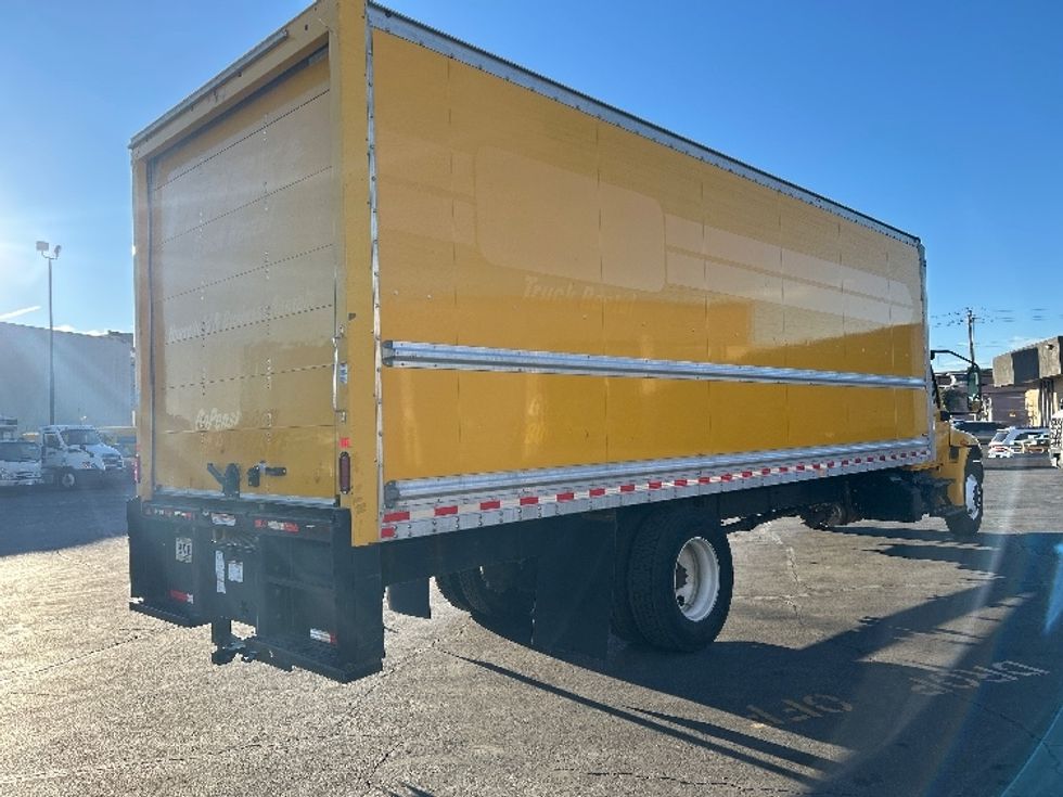 Medium Duty Box Truck-Light and Medium Duty Trucks-International-2021-MV607-Las Vegas-NV-190,556\n\t\tmiles-$ 42,750 - Image 13