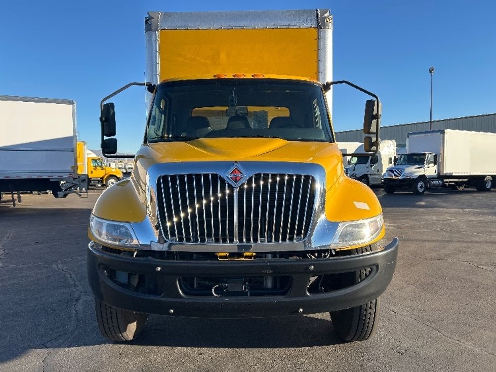Medium Duty Box Truck-Light and Medium Duty Trucks-International-2021-MV607-Las Vegas-NV-190,556\n\t\tmiles-$ 42,750 - Image 2