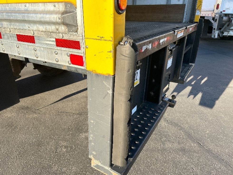 Medium Duty Box Truck-Light and Medium Duty Trucks-International-2021-MV607-Las Vegas-NV-190,556\n\t\tmiles-$ 42,750 - Image 26