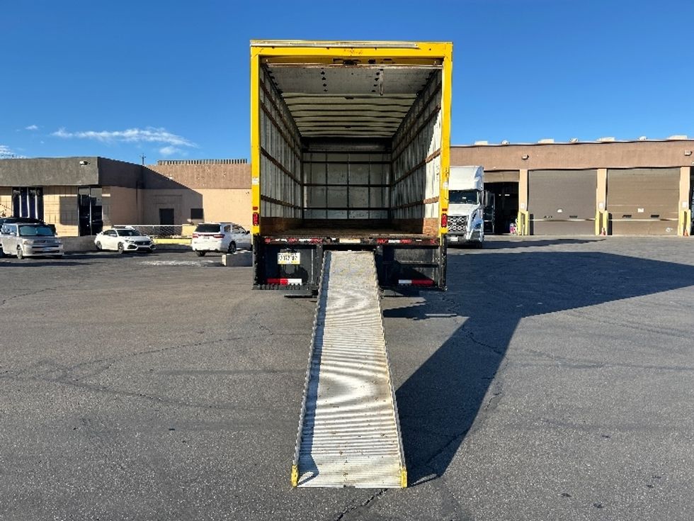 Medium Duty Box Truck-Light and Medium Duty Trucks-International-2021-MV607-Las Vegas-NV-190,556\n\t\tmiles-$ 42,750 - Image 9