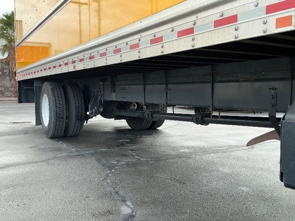 Medium Duty Box Truck-Light and Medium Duty Trucks-International-2021-MV607-Las Vegas-NV-192,127\n\t\tmiles-$ 43,500 - Image 14