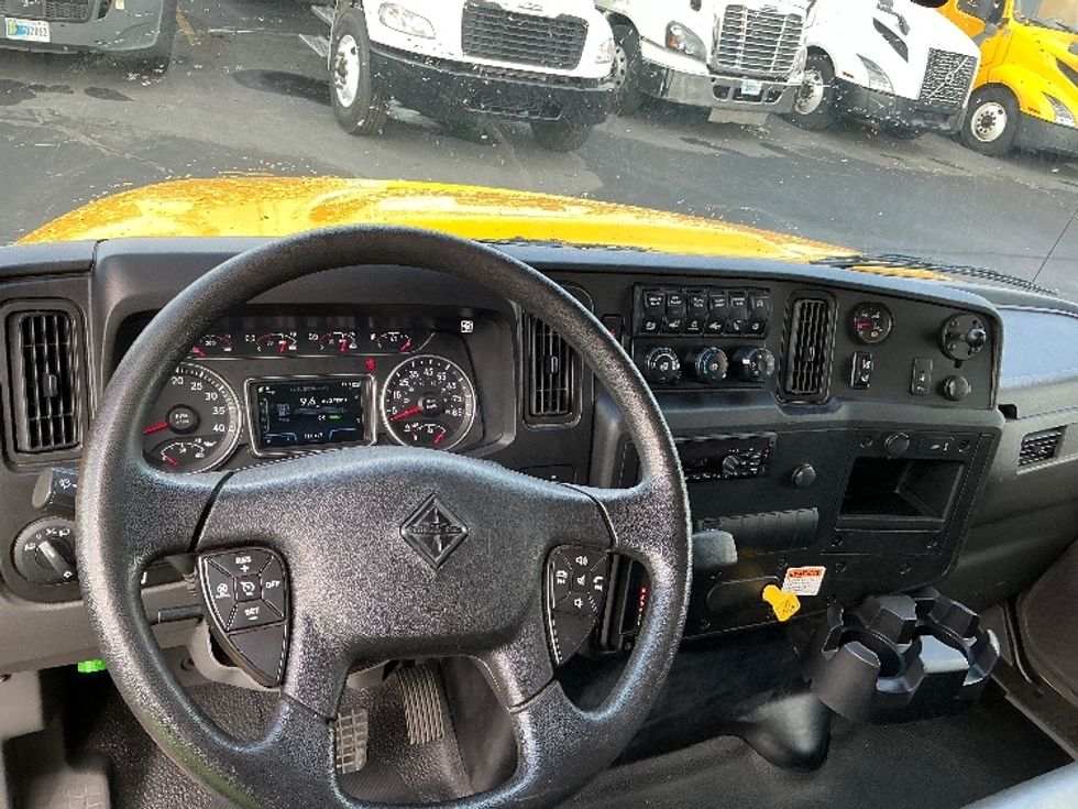 Medium Duty Box Truck-Light and Medium Duty Trucks-International-2021-MV607-Las Vegas-NV-192,127\n\t\tmiles-$ 43,500 - Image 18