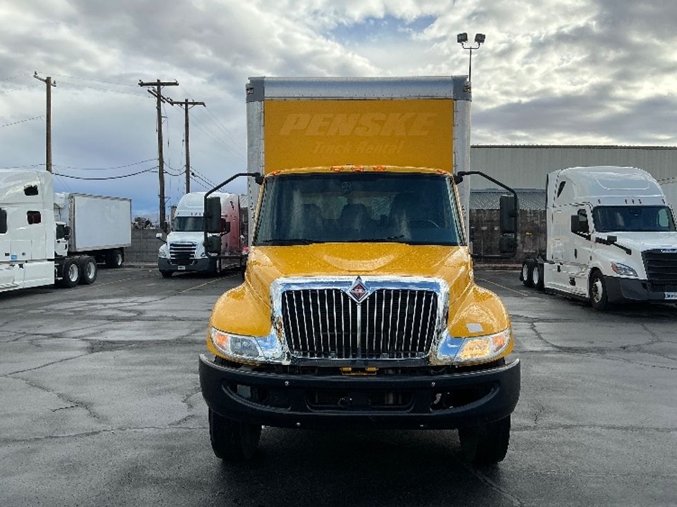 Medium Duty Box Truck-Light and Medium Duty Trucks-International-2021-MV607-Las Vegas-NV-192,127\n\t\tmiles-$ 43,500 - Image 2