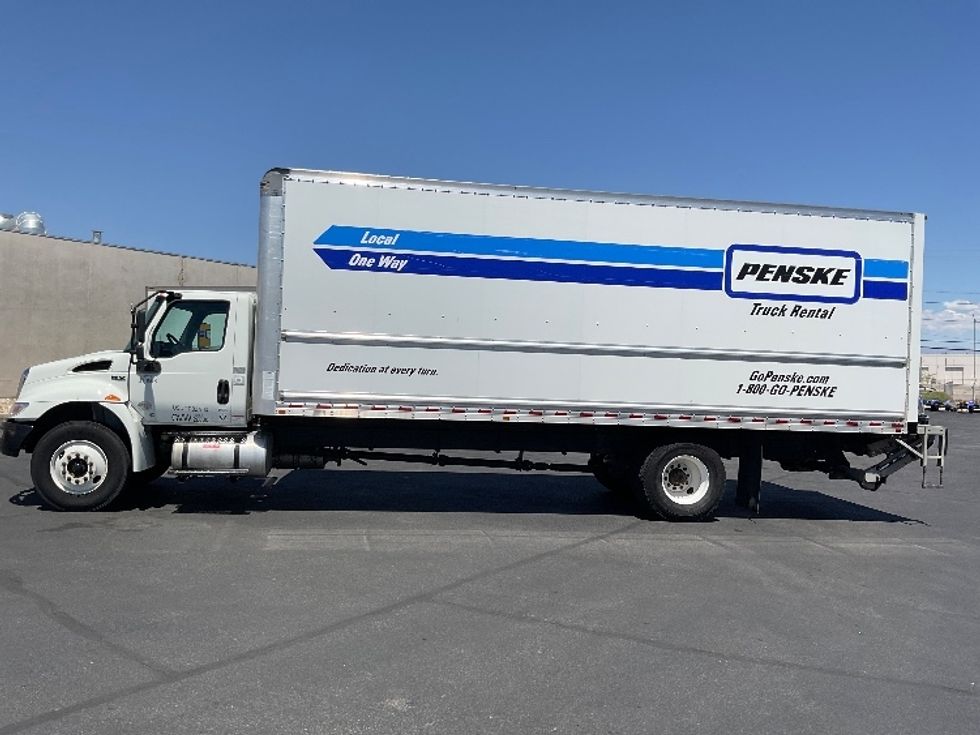 Medium Duty Box Truck-Light and Medium Duty Trucks-International-2021-MV607-Las Vegas-NV-212,528\n\t\tmiles-$ 48,250 - Image 4