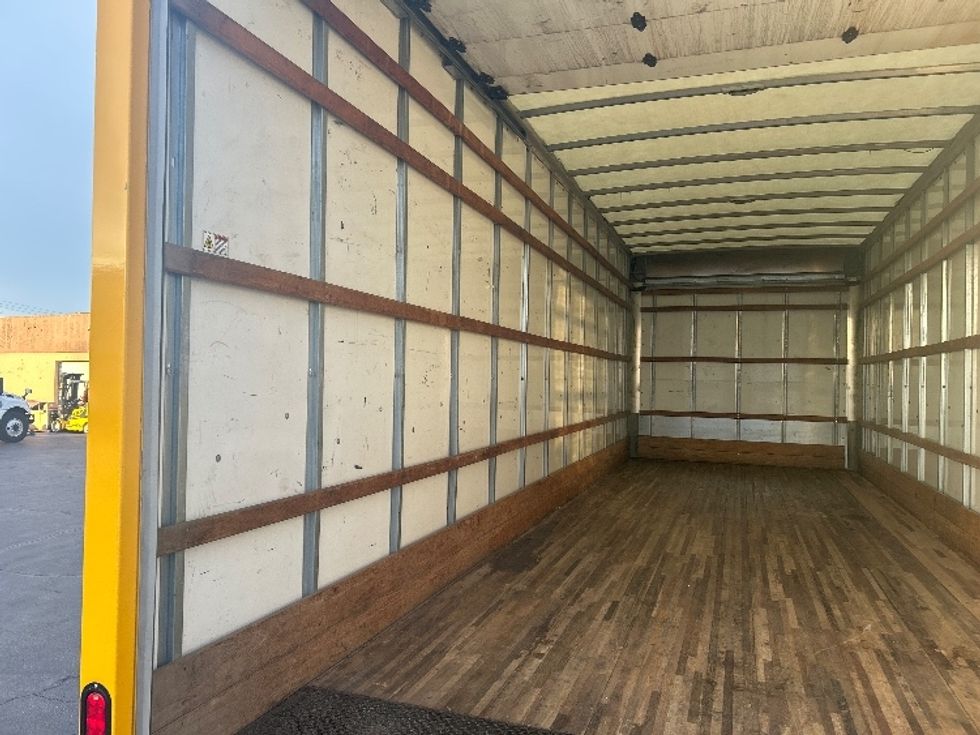 Medium Duty Box Truck-Light and Medium Duty Trucks-International-2021-MV607-Las Vegas-NV-213,225\n\t\tmiles-$ 40,250 - Image 10