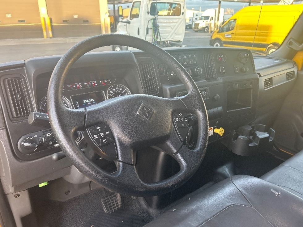 Medium Duty Box Truck-Light and Medium Duty Trucks-International-2021-MV607-Las Vegas-NV-213,225\n\t\tmiles-$ 40,250 - Image 16
