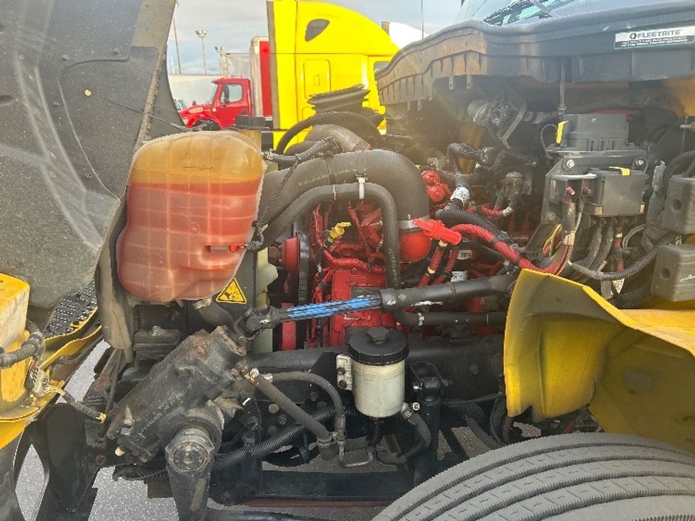 Medium Duty Box Truck-Light and Medium Duty Trucks-International-2021-MV607-Las Vegas-NV-213,225\n\t\tmiles-$ 40,250 - Image 23