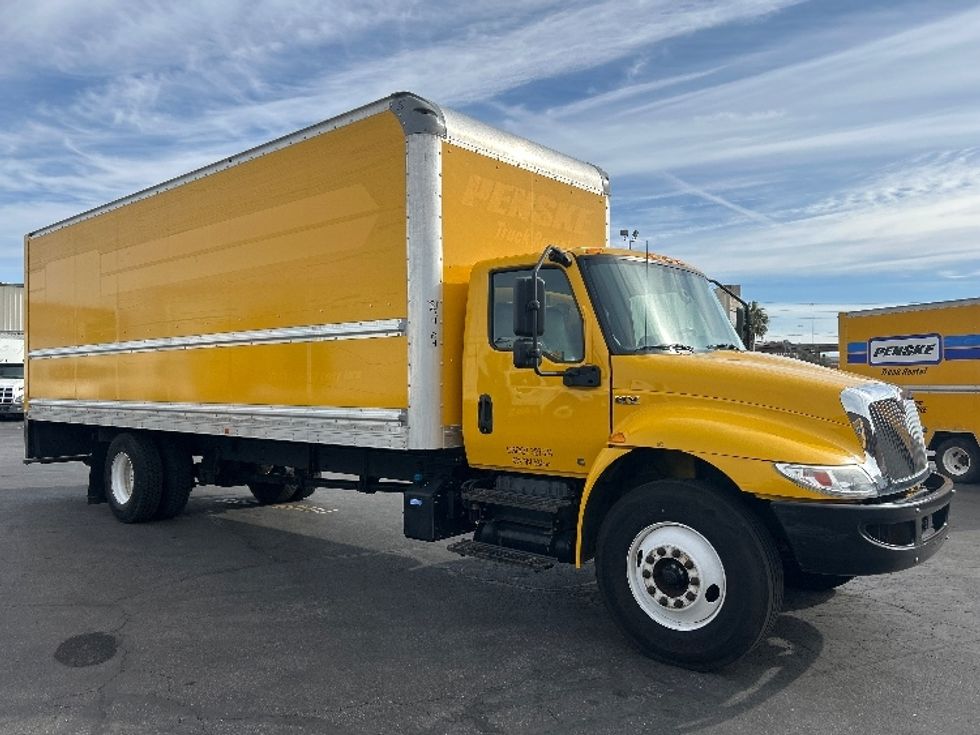 Medium Duty Box Truck-Light and Medium Duty Trucks-International-2021-MV607-Las Vegas-NV-217,411\n\t\tmiles-$ 36,250 - Image 1