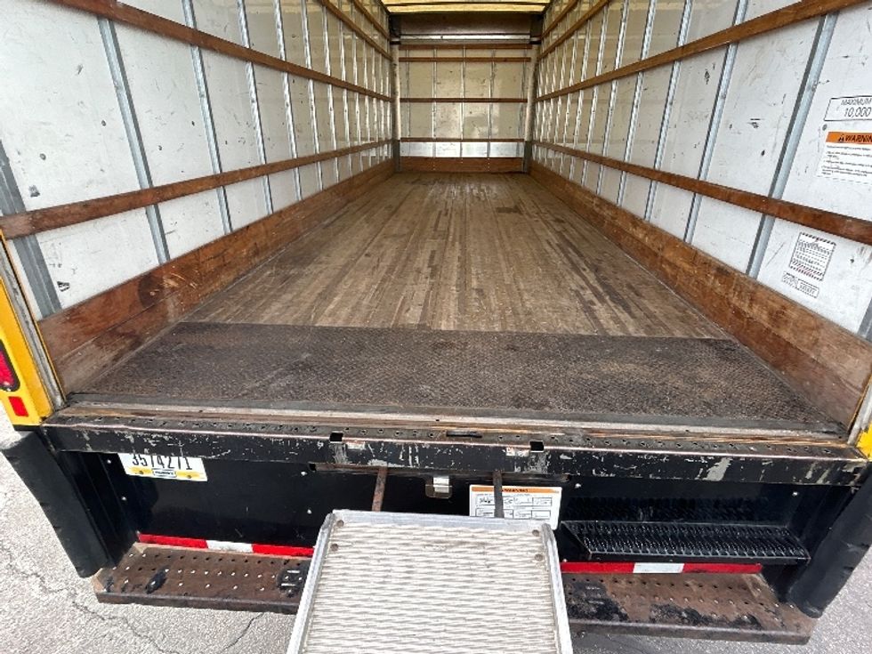 Medium Duty Box Truck-Light and Medium Duty Trucks-International-2021-MV607-Las Vegas-NV-217,411\n\t\tmiles-$ 36,250 - Image 10