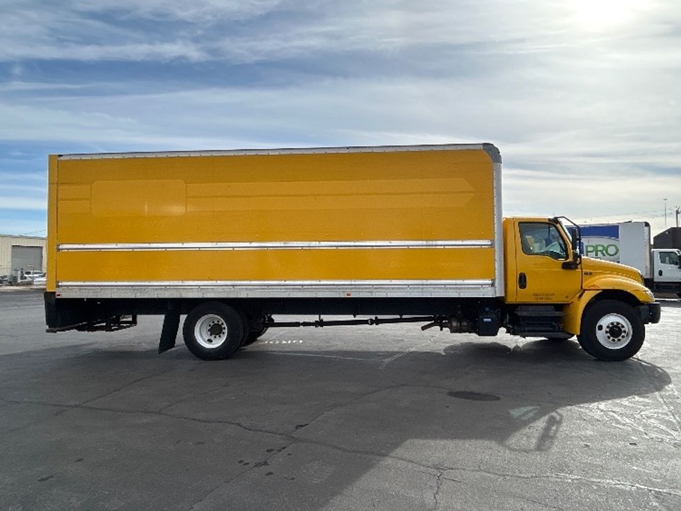 Medium Duty Box Truck-Light and Medium Duty Trucks-International-2021-MV607-Las Vegas-NV-217,411\n\t\tmiles-$ 36,250 - Image 15