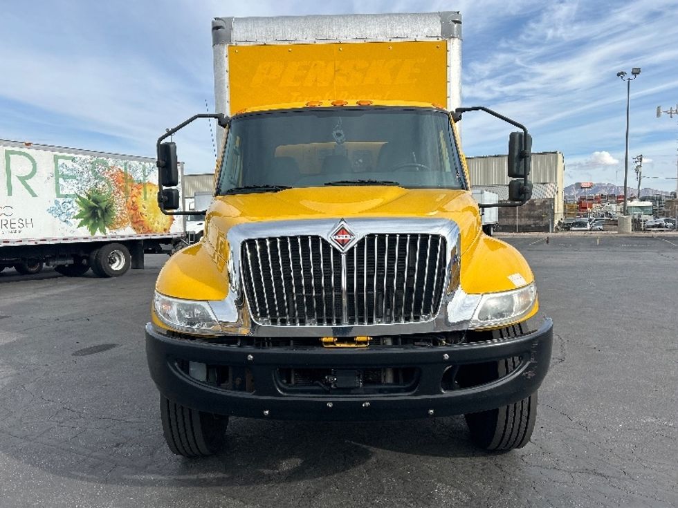 Medium Duty Box Truck-Light and Medium Duty Trucks-International-2021-MV607-Las Vegas-NV-217,411\n\t\tmiles-$ 36,250 - Image 2