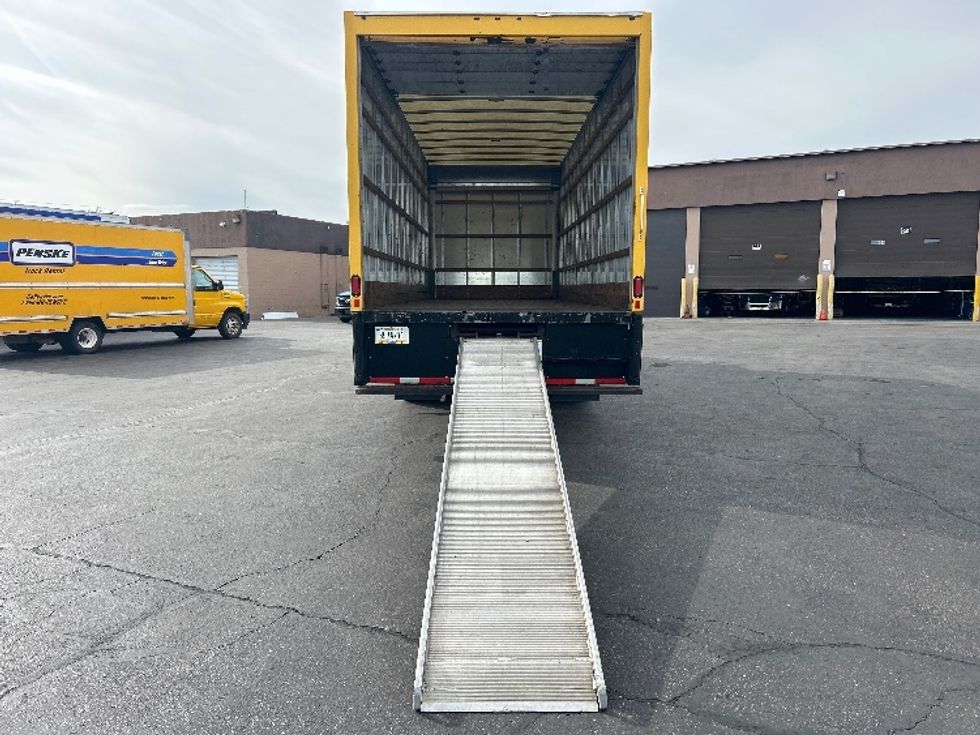 Medium Duty Box Truck-Light and Medium Duty Trucks-International-2021-MV607-Las Vegas-NV-217,411\n\t\tmiles-$ 36,250 - Image 9