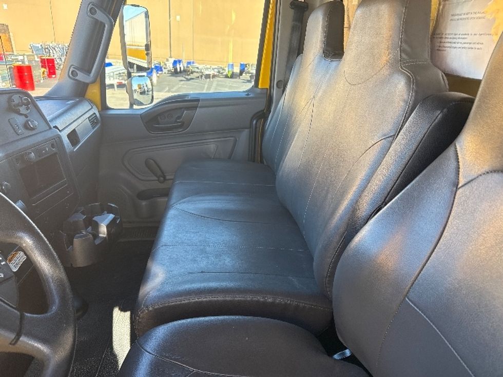 Medium Duty Box Truck-Light and Medium Duty Trucks-International-2021-MV607-Las Vegas-NV-220,742\n\t\tmiles-$ 39,250 - Image 18