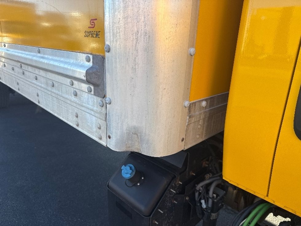 Medium Duty Box Truck-Light and Medium Duty Trucks-International-2021-MV607-Las Vegas-NV-220,742\n\t\tmiles-$ 39,250 - Image 26