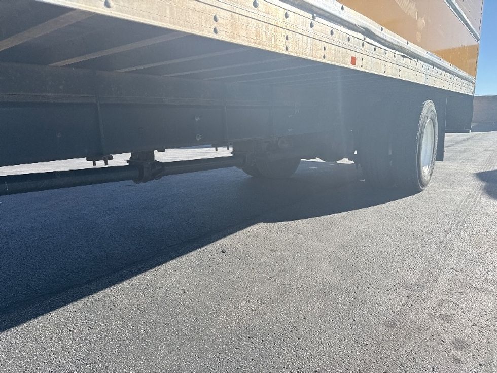 Medium Duty Box Truck-Light and Medium Duty Trucks-International-2021-MV607-Las Vegas-NV-220,742\n\t\tmiles-$ 39,250 - Image 5