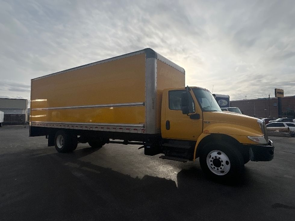 Medium Duty Box Truck-Light and Medium Duty Trucks-International-2021-MV607-Las Vegas-NV-224,672\n\t\tmiles-$ 38,750 - Image 1